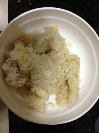 Potatoes stewed with pickled cabbage