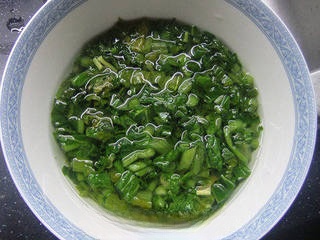 Pickled Snow Cabbage with Soybeans (Including Snow Cabbage Pickling Method)