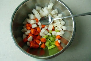 Spicy and Sour Crispy Pickles