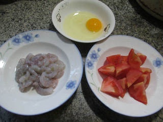 Exclusive Egg, Tomato, and Shrimp Soup