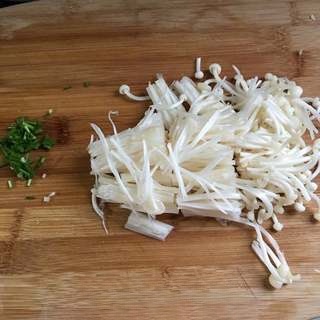 Exclusive Minced Meat and Enoki Mushroom Soup