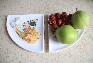 Exclusive Lily, Red Date, and Pear Soup