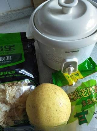 Exclusive White Fungus and Snow Pear Soup