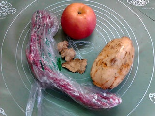 Lotus Root, Apple, and Pork Rib Soup