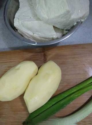 Exclusive Braised Tofu with Potatoes