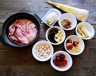 Matsutake Mushroom, Ginkgo Nut, and Pork Stomach Nourishing Soup