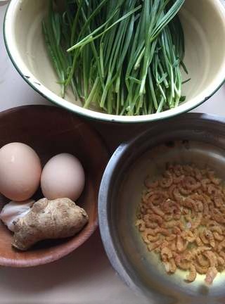 The Taste of Hometown: Exclusive Leek, Egg, and Dried Shrimp Soup