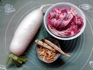 Clear Soup with White Radish and Lamb