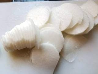 Freshly Pickled Radish