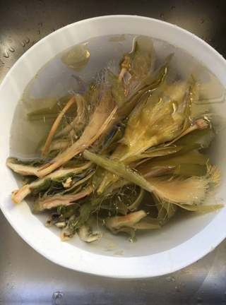 Papaya Flower Soup with Pork Bones