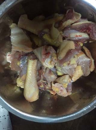 Exclusive Red Yeast Chicken Soup