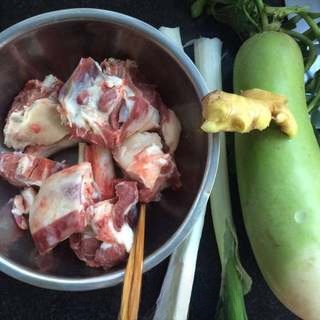 Exclusive Clear Stewed Radish and Lamb Soup