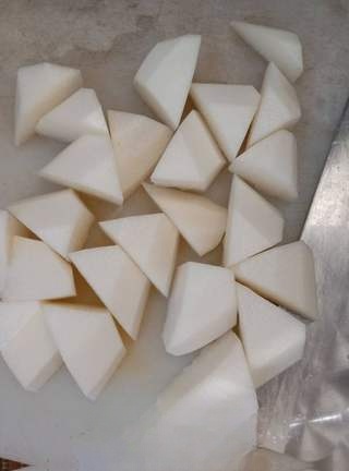 How to Choose Fresh and Tender White Radish: Radish and Pork Rib Soup