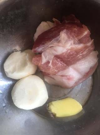 Exclusive Horse Hoof Meatball Soup