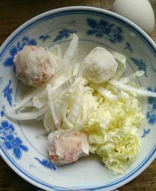 Exclusive Lean Meat, Egg, and Cabbage Soup