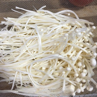 Enoki Mushroom and Quail Egg Soup Exclusive