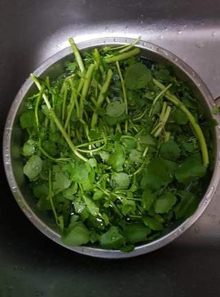 Watercress Soup with Chicken Feet, Peanuts, and Hyacinth Beans