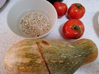 Pumpkin, Tomato, and Coix Seed Soup
