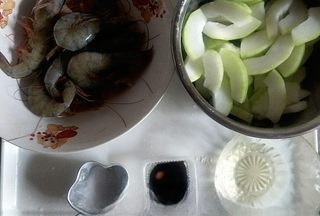 Beauty and Skin-Enhancing Fresh Shrimp Winter Melon Soup
