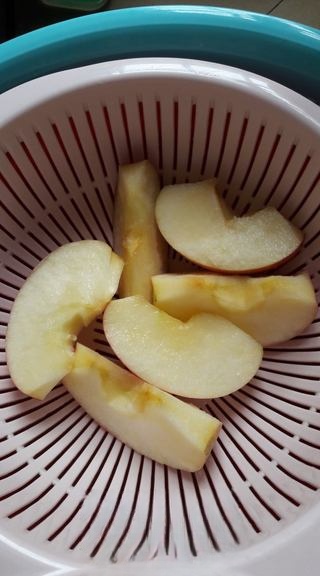 Apple, Chinese Yam, and Pork Bone Soup First Launch