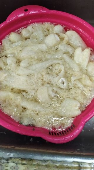 Bamboo Fungus and Pork Bone Soup
