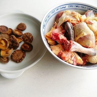 Shiitake Mushroom and Old Hen Soup