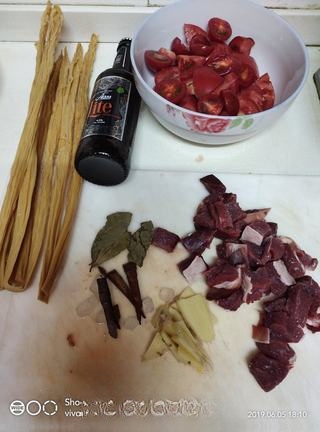 Exclusive Beer, Tofu Skin, and Beef Brisket Soup