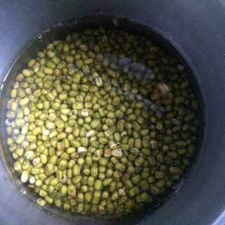 Exclusive Brown Sugar Mung Bean Soup
