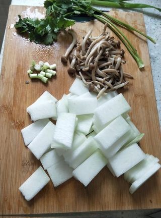 Winter Melon and Crab Mushroom Pork Bone Soup Exclusive