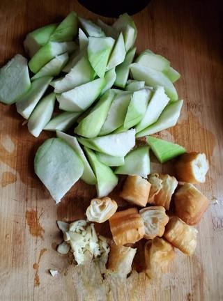 Loofah and Fried Dough Stick Soup