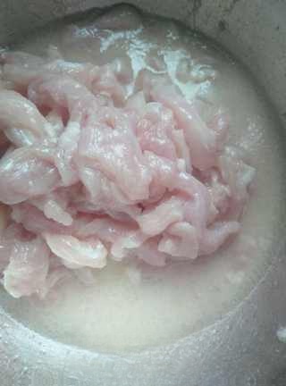 Exclusive Pickled Vegetable and Shredded Pork Soup