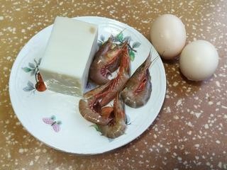 Exclusive Shrimp and Taro Cake Steamed Egg