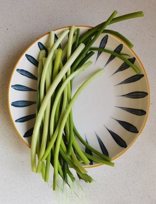 Exclusive Pickled Garlic Stalks