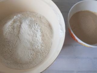 Mango-filled leavened pancake