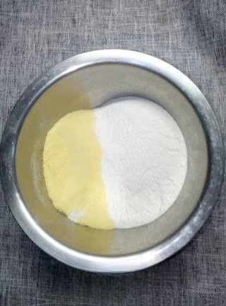 Exclusive Cornmeal Soft Cake