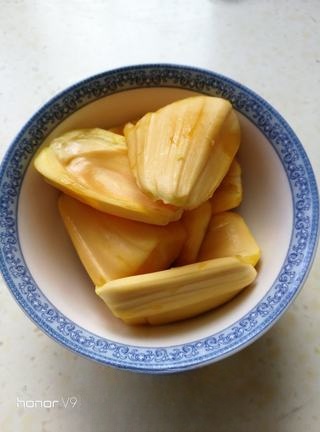 Exclusive Jackfruit Chiffon Cake