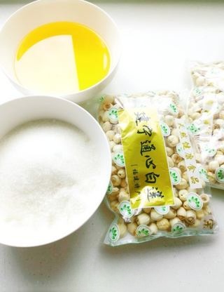 Lotus seed paste filling