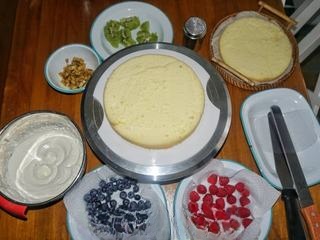 Blueberry Raspberry Cream Cake
