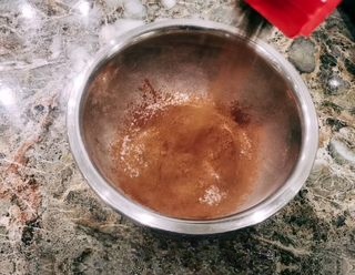Sugar-free and oil-free brownie cake