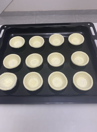 Simple Homemade Egg Tarts