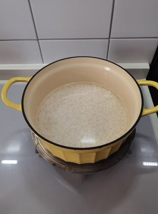 Morel Mushroom Claypot Rice Debut