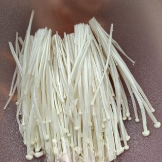 Deer Heart with Enoki Mushroom Noodles Dish Exclusive