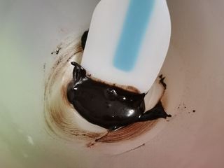 Exclusive Two-Color Flat Cake