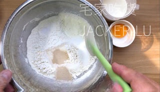 Creamy donuts, hand-kneaded version recipe, a perfect partner for breakfast, crispy on the outside and tender on the inside, fragrant and delicious.