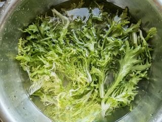 Peanuts mixed with bitter chrysanthemum, exclusive