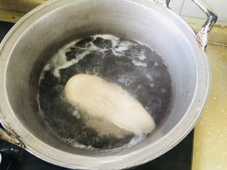 Exclusive Dipped Hand-Torn Chicken Breast