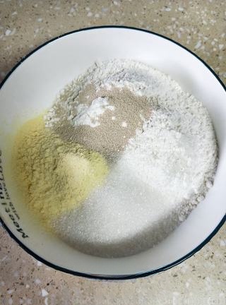 Cornmeal and Red Bean Rolled Steamed Bun