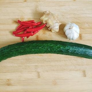 Exclusive Crispy Cucumber Strips