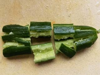 Exclusive Dutch Cucumber and Wood Ear with Braised Pork Elbow