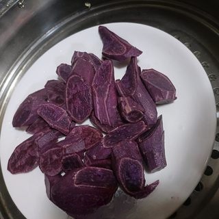 Exclusive Purple Sweet Potato Tangyuan